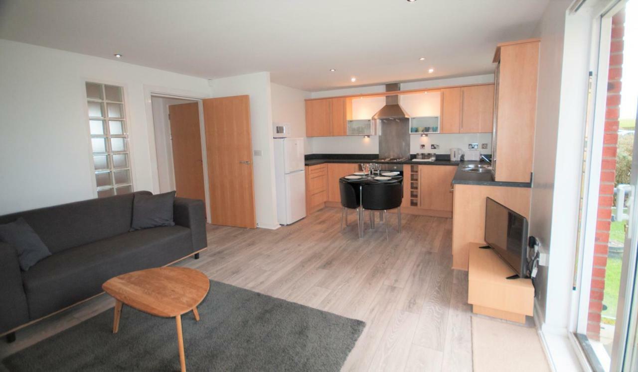 Coastal Apartments - Wales Swansea Exteriér fotografie